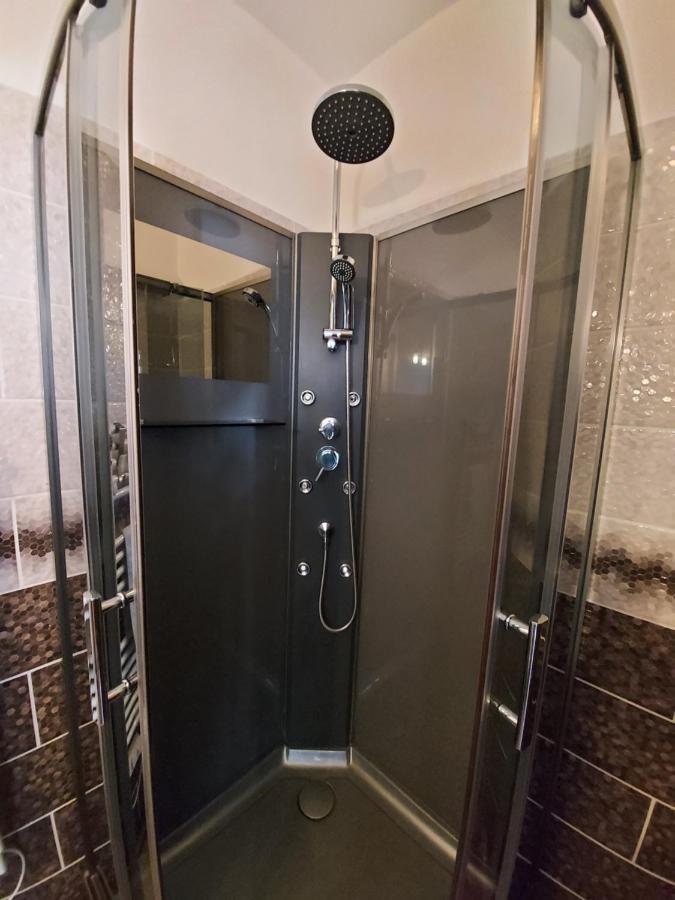 Coeur De Longchamp - T2 Elegant Et Raffine Apartment Vichy Ngoại thất bức ảnh