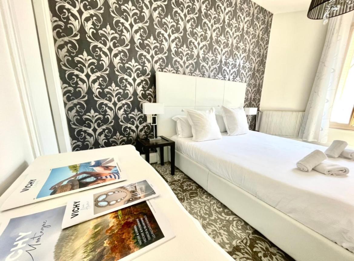 Coeur De Longchamp - T2 Elegant Et Raffine Apartment Vichy Ngoại thất bức ảnh